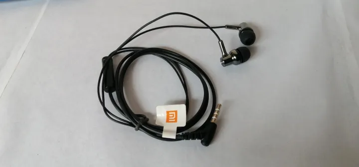 Piston%20In-Ear%20Earphones%20for%20MI%20&%20All%20Smartphones%20-%20Multicolor%20-%20Image%204