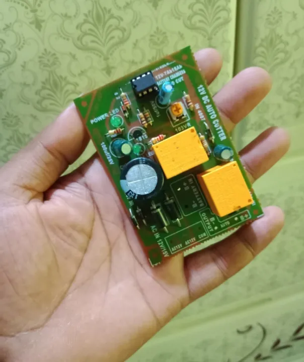 Auto%20Cut%20Circuit%20DC%2012V%20Double%20Relay%20For%20DC%2012v%20Battery%20Charger%20&%20Protection%20Circuite%20-%20Image%204