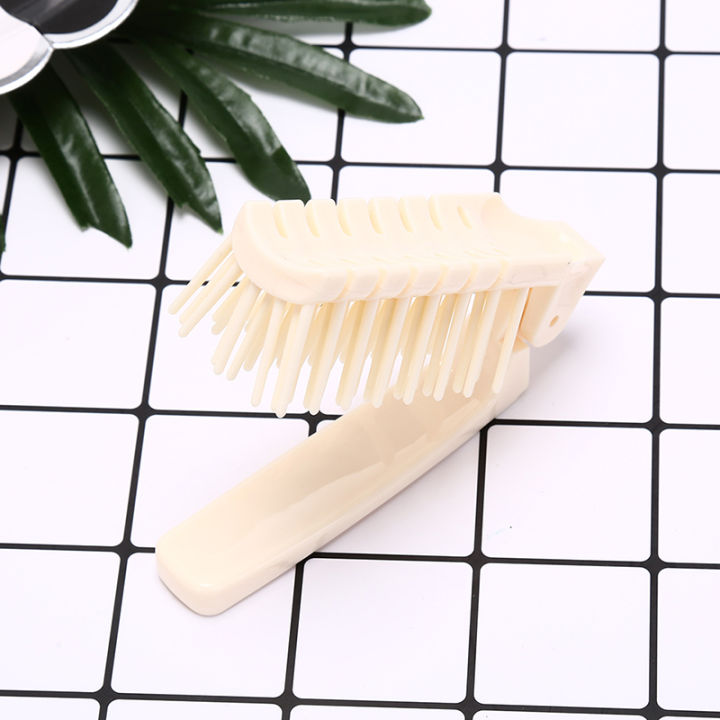 Mini%20plastic%20folding%20hair%20brush%20compact%20pocket%20size%20travel%20comb%20convenience%20-%20Image%206