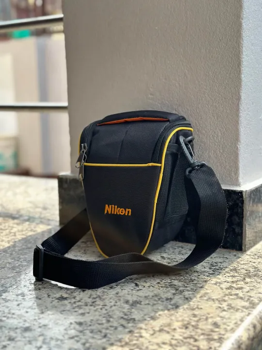 Nikon%20Dslr%20Camera%20Bag%20-%20Image%204