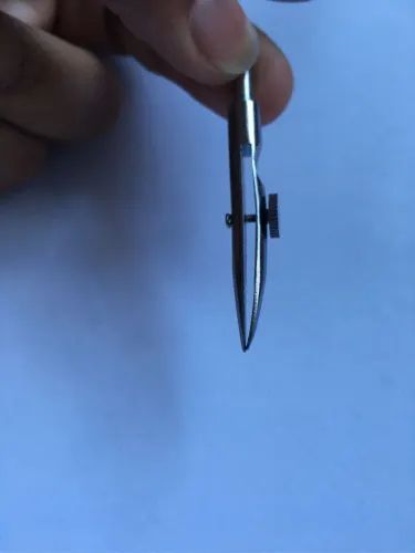 Professional%20Drawing%20Compass%20Setting%20Geometry/Mathematics%20OR%20Engineer%20Students%20Drawing%20Metal%20Compass%20With%20Pencil%20Leads%20Ink%20Drawer%20-%205pc%20Set%20-%20Image%208