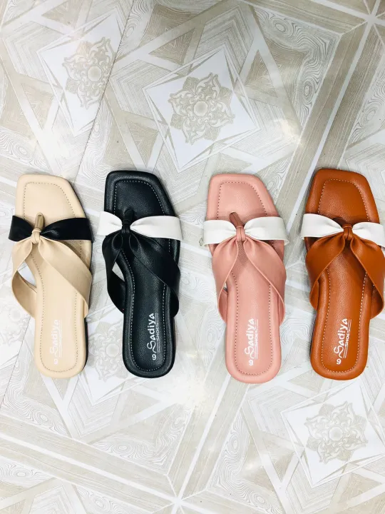 Ladies%20Regular%20Use%20Fashionable%20Flat%20Sandals%20-%20Girls%20Slim%20Fit%20Slips%20On%20Slippers%20%7C%20Four%20Fita%20-%20Image%204
