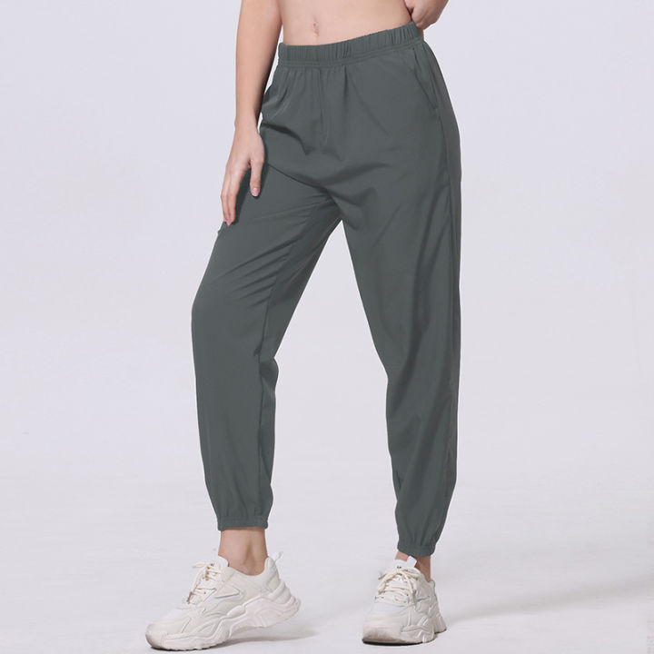 Spring%20And%20Summer%20Thin%20Ladies%20Quick-drying%20Sports%20Casual%20Pants%20Mesh%20Breathable%20Black%20Joker%209%20Pants%20Teenagers%20Running%20Harem%20Pants%20-%20Image%205
