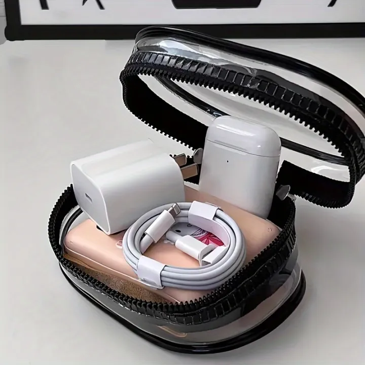 Portable%20Mini%20Clear%20Zipper%20Storage%20Bag%20-%20Space-Saving%20Organizer%20for%20Earphones%20&%20Chargers,%20Versatile%20with%20Handy%20Keychain%20Loop%20-%20Image%203