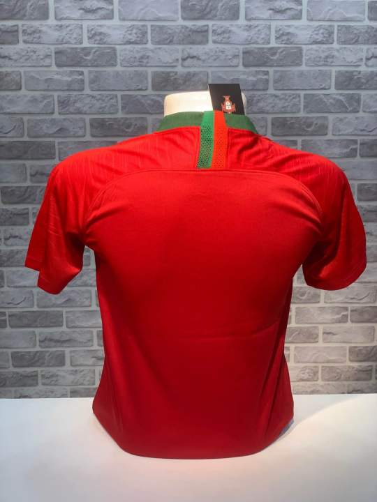 Premium%20A%20grade%20fan%20quality%20Portugal%20football%20jersey%20-%20Image%203