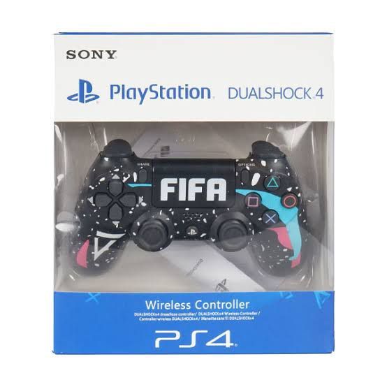 DualShock%204%20PS4%20Wireless%20Controller%20FIFA%20Edition%20Black%20-%20Image%204