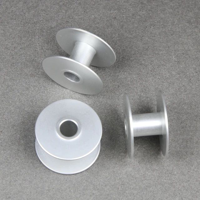 Aluminum%20Sewing%20Machine%20Bobin%2012%20pcs%20-%20Image%202