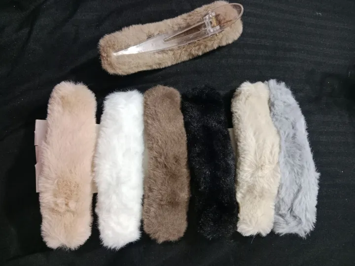 Large%20Fluffy%20Furry%20Duck%20Beak%20Hair%20Clip%20for%20Women%20and%20Girls,%20Side%20Clip%20Headdress%20Clip%20Hair%20Accessories,%20Plush%20Duckbill%20Hair%20Clips%20for%20Stylish%20Looks%20-%20Image%206