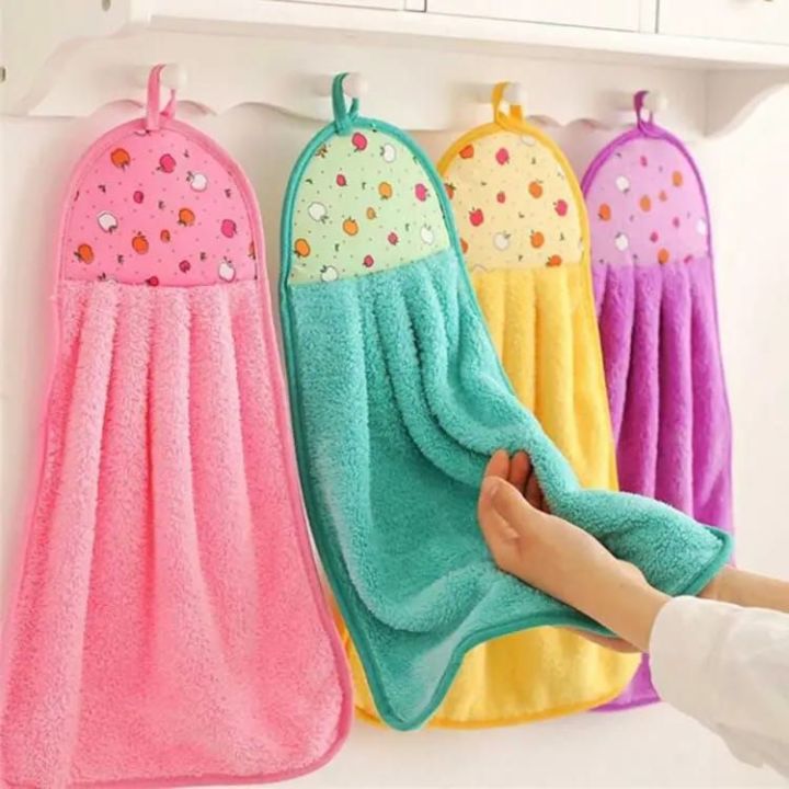 1Pc - Soft Towels Bath Kitchen Towel Bathroom Kitchen Absorption Hand Towel Soft Plush Hanging Wipe Bathing Towel Red - Random Colors