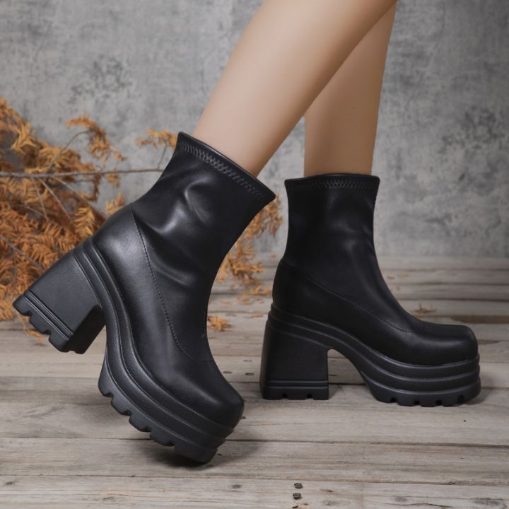 Women%20New%20Fashion%20Short%20Boots%20Women%20%20Leather%20Boot%20Square%20toe%20casual%20Zipper%20high%20heels%20Casual%20thick%20soled%20women%20shoes%20Zapatos%20-%20Image%202