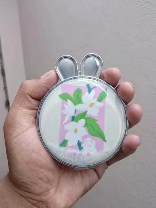 Portable%20Glass%20girl%20Makeup%20Mirror%20Mini%20Folding%20Pocket%20Mirror%20Rabbit%20shape%20-%20Image%206