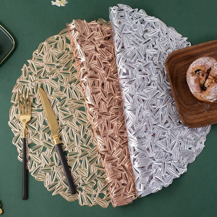 Product details of 2/4/6 PVC Round Gold Placemats Elegant Tablemats-Dandelion Flower Shape Placemats Vinyl Place Mats for Kitchen Dining Table Holiday Wedding Product details of 2/4/6 PVC Round Gold Placemats Elegant Tablemats-Dandelion Flower Shape Place