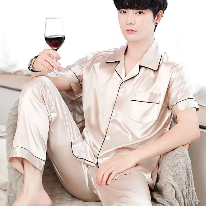 New%20Ice%20Silk%20Pajamas,%20Men's%20Summer%20Short-Sleeved%20Trousers,%20Thin%20High-End%20Simulated%20Silk%20Plus-Size%20Loose%20Loungewear%20Two-Piece%20Set%20-%20Image%204