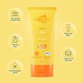 Aqualogica Glow+ Dewy Lightweight & Hydrating Sunscreen with SPF 50+ & PA++++ for UVA/B & Blue Light Protection for Men & Women -Oily and Combination Skin -80g. 