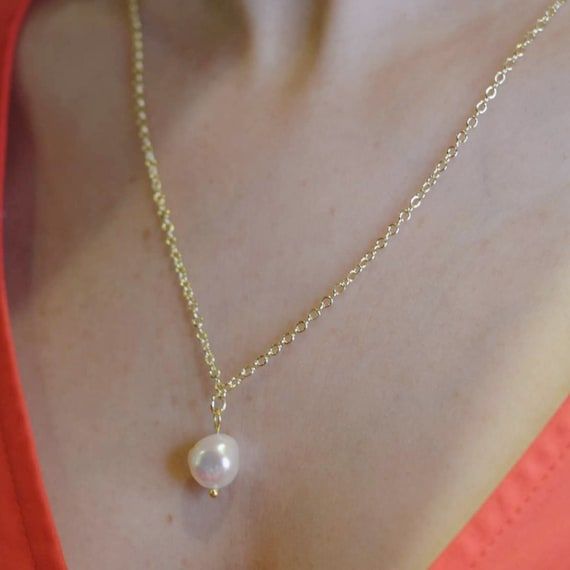 Neck Chain For Women , Necklace For Women Ans Girls