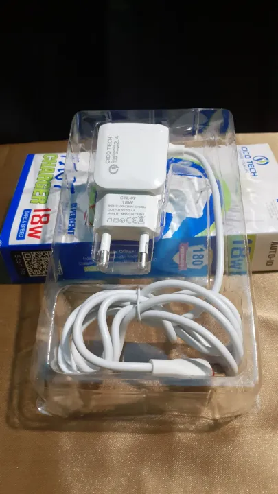 Mobile%20charger,18watt,%20CICO%20Fast%20charger,%20CTL-o7.%20With%20usb%20port%20&%20micromicro%20usb%20port%20type%20B.%20-%20Image%203
