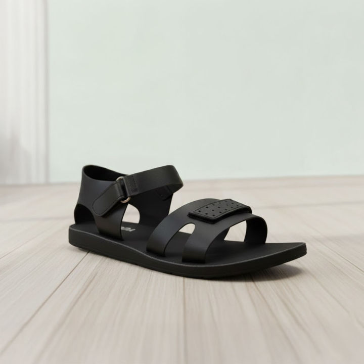 Elevate Your Style with Trendy Leather Accessories for Men - A Perfect Complement to Your Fashion Statement.