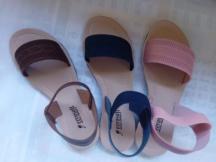 Fashionable%20and%20Stylish%20High-Quality%20Ladies%20Flat%20Slippers%20-%20Image%204