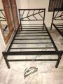 High Quality Metal Single Bed Frame / Iron Twin size Bed frame for Adults and Children. 