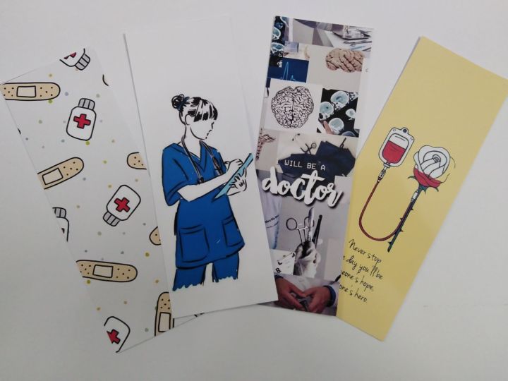 Medical%20student%20(a)%20%20bookmarks%20-%20Pack%20of%204%20-%20Image%202