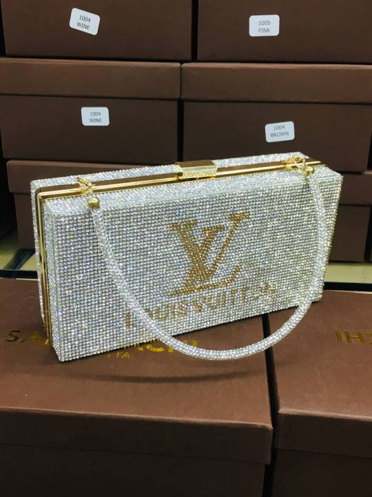 Party%20Clutch%20with%20long%20belt%20premium%20Quality%20bag%20-%20Image%206