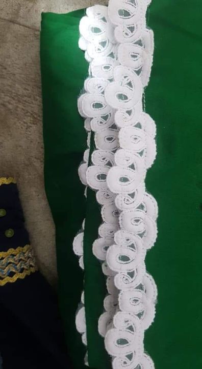 Emerald%20Elegance:%20Green%20Short%20Shirt%20with%20Plazo%20and%20White%20Lace%20Work%20-%20Image%206