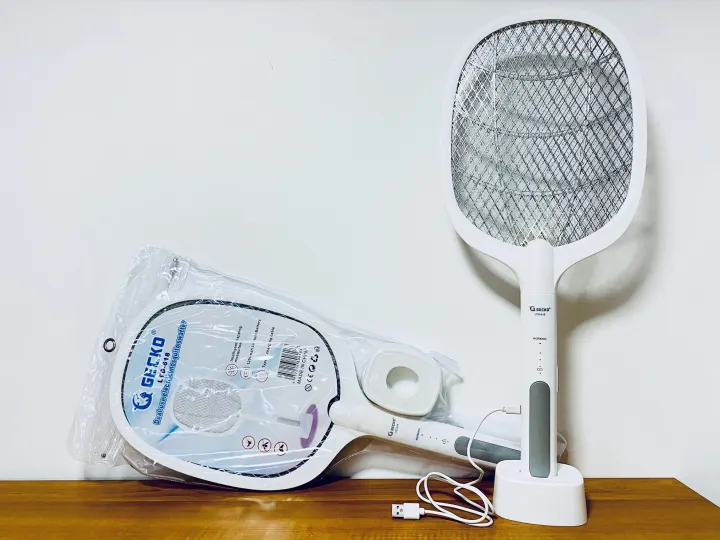 Plastic%20Racket%20Automatic%20Mosquito%20Killer%20Swatter/Bat%20%7C%20GECKO%20White%201200%20mAh%20Lithium%20Battery%20Mosquito%20Killer%20-%20Image%202