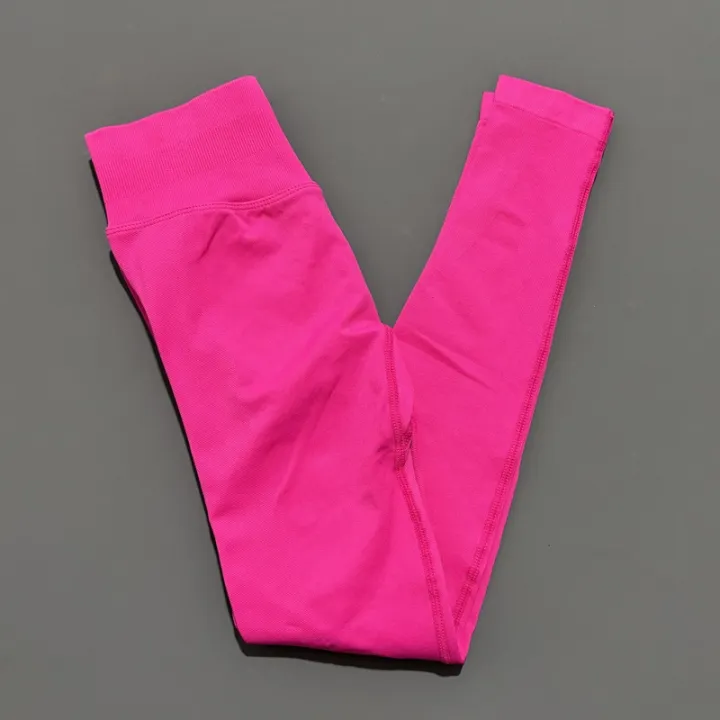 HISTELLO%20Sports%20Yoga%20Pants%20Women%20High%20Waist%20Scrunch%20Butt%20Lifting%20Tummy%20Control%20Seamless%20Stretchy%20Soft%20Workout%20Leggings%20-%20Image%207