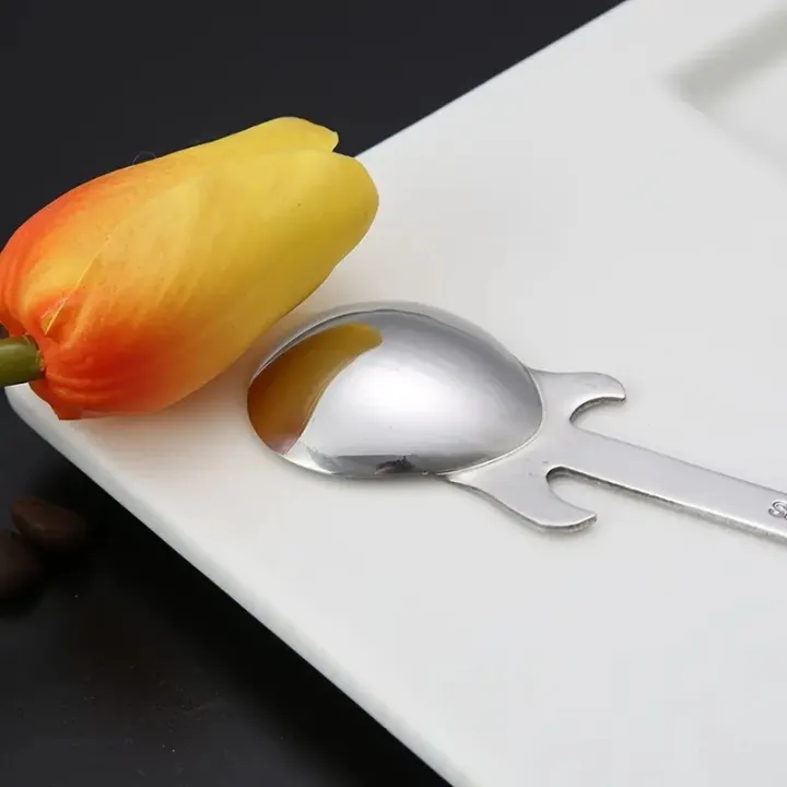 Guitar-Shaped%20Stainless%20Steel%20Spoon%20-%20Perfect%20for%20Coffee,%20Tea,%20Desserts%20%7C%20Durable,%20Stylish%20Tableware%20for%20Music%20Enthusiasts%20-%20Image%205
