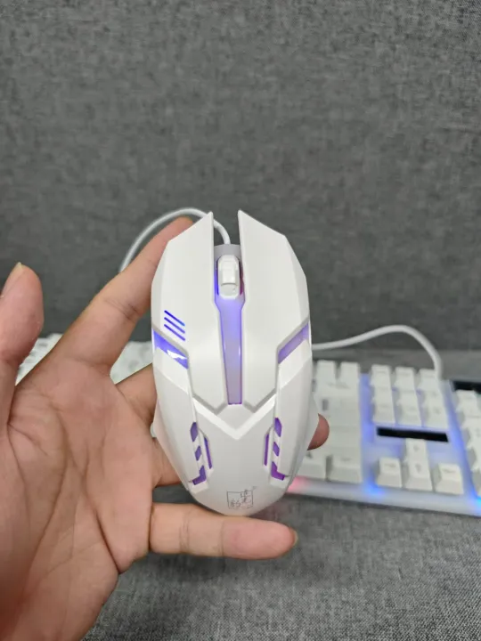 Yilima%20Gaming%20Keyboard%20Semi%20Mechanical%20RGB%20Backlight%20Premium%20Quality%20Keyboard%20With%20RGB%20Gaming%20Mouse%20Combo%20Pack%20-%20Image%209