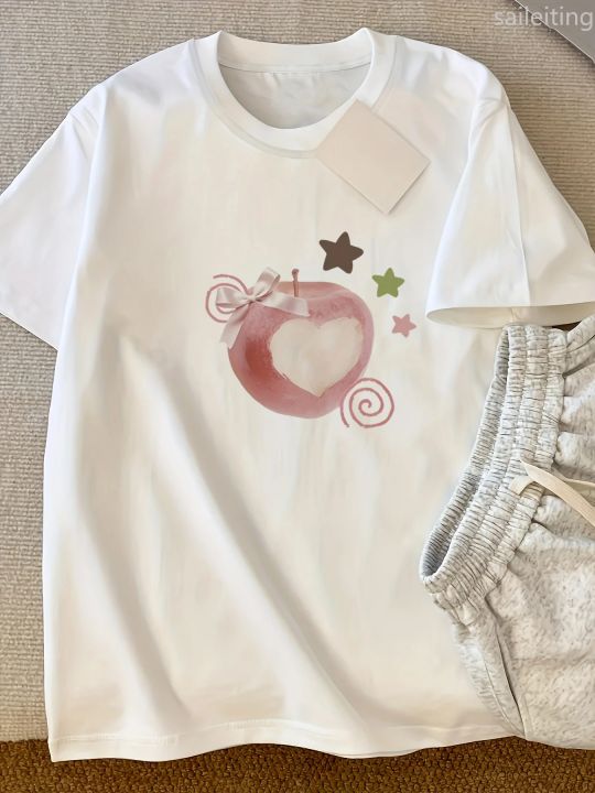 Plus Size Top with Red Core Heart Graphic Fit Casual Everyday Shirt for Women Aesthetic Clothes Women's Y2K White TShirt