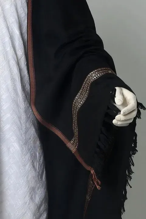 Black%20Shawl%20For%20Men%20_%20Men%20Pashmina%20Dussa%20Shawl%20Shawl%20For%20Men%20&%20Boys%20Black%20Tharri%20/%20Wadera%20Shawl%20For%20Him%20-%20Image%202