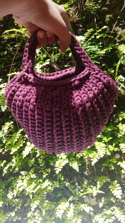 Crochet%20Cute%20Bucket%20Bag%20with%20small%20handle%20-%20Image%203