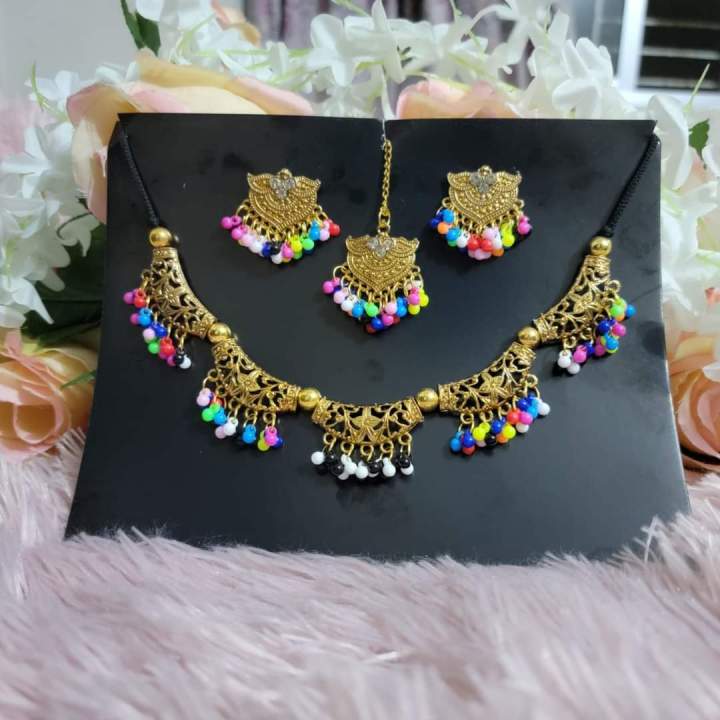 Antique golden women chokor Necklace set Necklace For girls