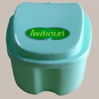 Polident%20denture%20fresh%20mint%203%20tubes%20free%20denture%20box%20and%20toothbrush%20for%20denture%20-%20Image%202