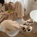 New Winter Unisex Cartoon Cow Warm Plush Slippers Couple's Indoor Non-slip House Slides Men And Women Toe Wrap Home Cotton Shoes. 