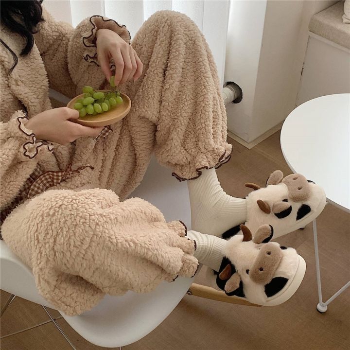 New%20Winter%20Unisex%20Cartoon%20Cow%20Warm%20Plush%20Slippers%20Couple's%20Indoor%20Non-slip%20House%20Slides%20Men%20And%20Women%20Toe%20Wrap%20Home%20Cotton%20Shoes%20-%20Image%205
