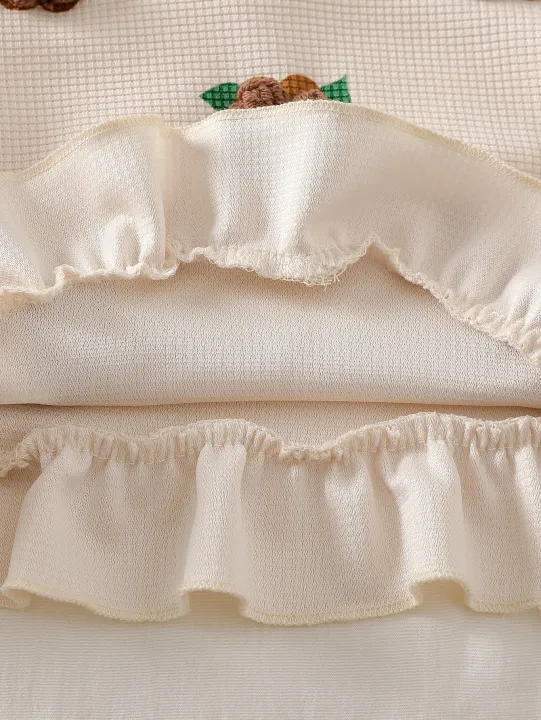 Baby%20girl%20two-piece%20autumn%20and%20winter%20printed%20round%20neck%20long%20sleeved%20ruffled%20T-shirt%20and%20elastic%20waisted%20brown%20bell%20bottom%20pant%20-%20Image%206