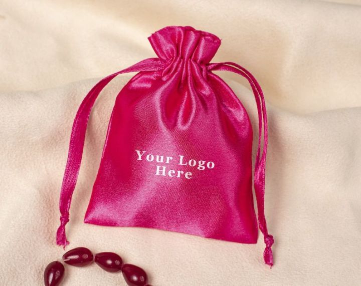 100%20Satin%20Drawstring%20Bags%20Custom%20Jewelry%20Packaging%20Logo%20Bags%20Wedding%20Favor%20Gift%20Bags%20-%20Image%206