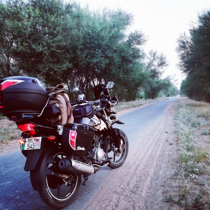 Side%20Box%20%7C%20Luggage%20box%20%7C%20Tourist%20Box%20%7C%20For%20Motorcycles%20(For%20right%20side%20-%20LED%20working)%20-%20Image%205