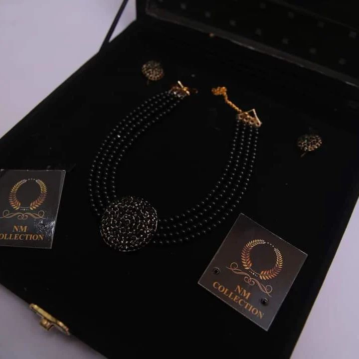 women's%20necklace%20set%20with%20beautiful%20Earrings%20limited%20stock%20-%20Image%203