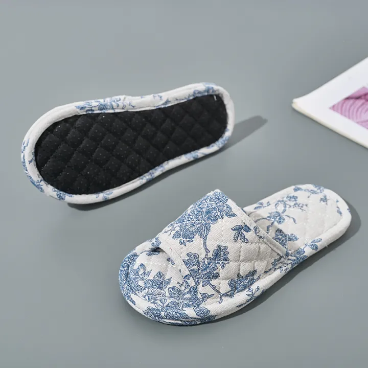 Home%20Slippers%20Soft%20Cotton%20Floral%20Floor%20Shoes%20Fashion%20Lightweight%20Slippers%20Antislip%20Indoor%20Slippers%20Bedroom%20Couple%20Slippers%20-%20Image%203