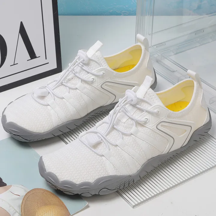 New%20Unisex%20Outdoor%20Multifunctional%20Water%20Shoes%20Are%20Suitable%20For%20Beach%20Swimming%20Pool%20hiking%20Fishing%20Cycling%20Fitness%20Sports%20Shoes%20-%20Image%203