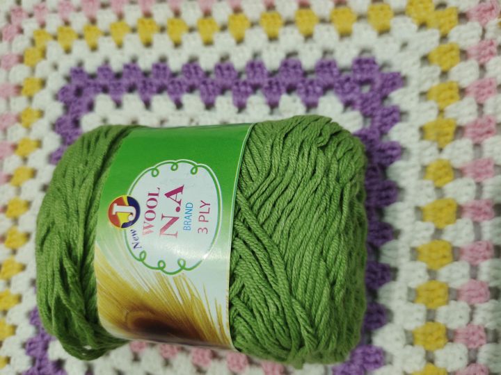 NA%20wool%20yarn%20(4%20pcs)%20-%20Image%209