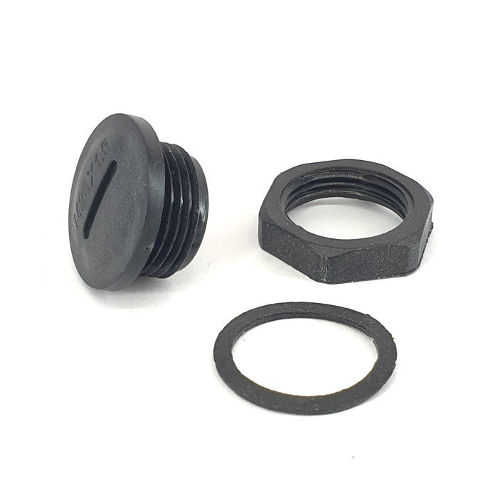 Plug-M18-Black%20St%20M18%20black%20waterproof%20lock%20hole%20plug%20with%20rubber%20seal%20-%20Image%209