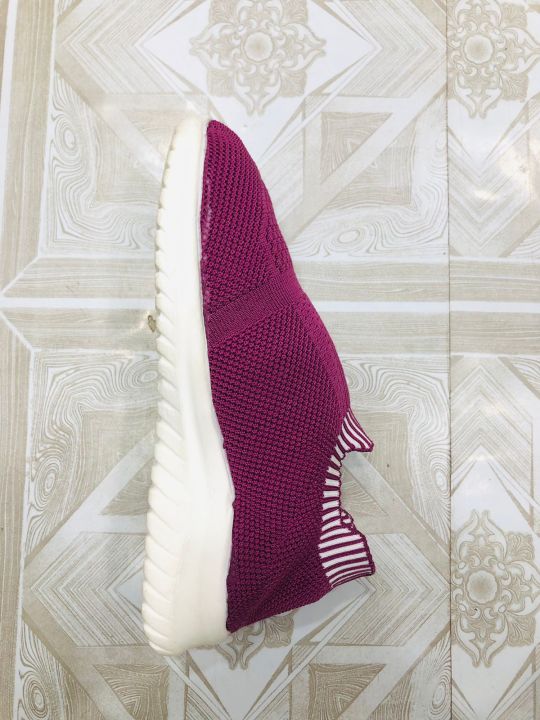 Womens%20Trendy%20Flower%20Soft%20Sole%20High%20Quality%20Sneackers%20%7C%20Flower%20Sneackers%20-%20Image%204