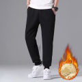 Men Autumn and Winter Sweat Pants Plush Thickening Casual Trouser Warm Pant Plus Size Men's Mid Waist Fashion Sweatpant Black.