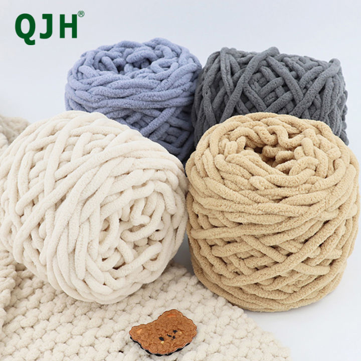 QJH Chunky Blanket Knitting Yarn Luxury Thick Polyester Jumbo Weaving Crochet Craft Yarns for Throw Blanket Pillows 100g 1Ball Daraz .np