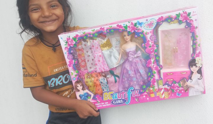 Modern%20Fancy%20Pretty%20Doll%20Barbie%20Set%20Large%20Size%20-%20Image%208