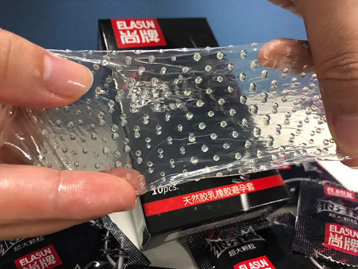 5Pcs%20Super%20Dotted%20Large%20Spiked%20Condoms%20Supplies%20Natural%20Rubber%20Special%20Condoms%20Lubricated%20Peniss%20Sleeve%20For%20Men%20-%20Image%202